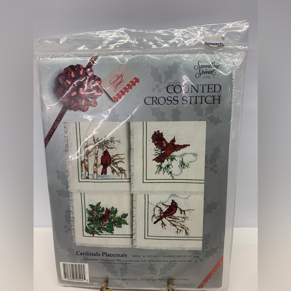 1990 Counted Cross Stitch Cardinals Placemats
